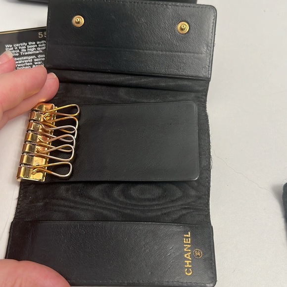 Chanel Key Chain Holder - Picture 3 of 7